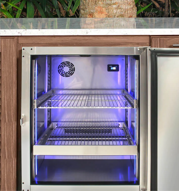 Alfresco 24" PolarCore™ Undercounter Refrigerator - Image 3
