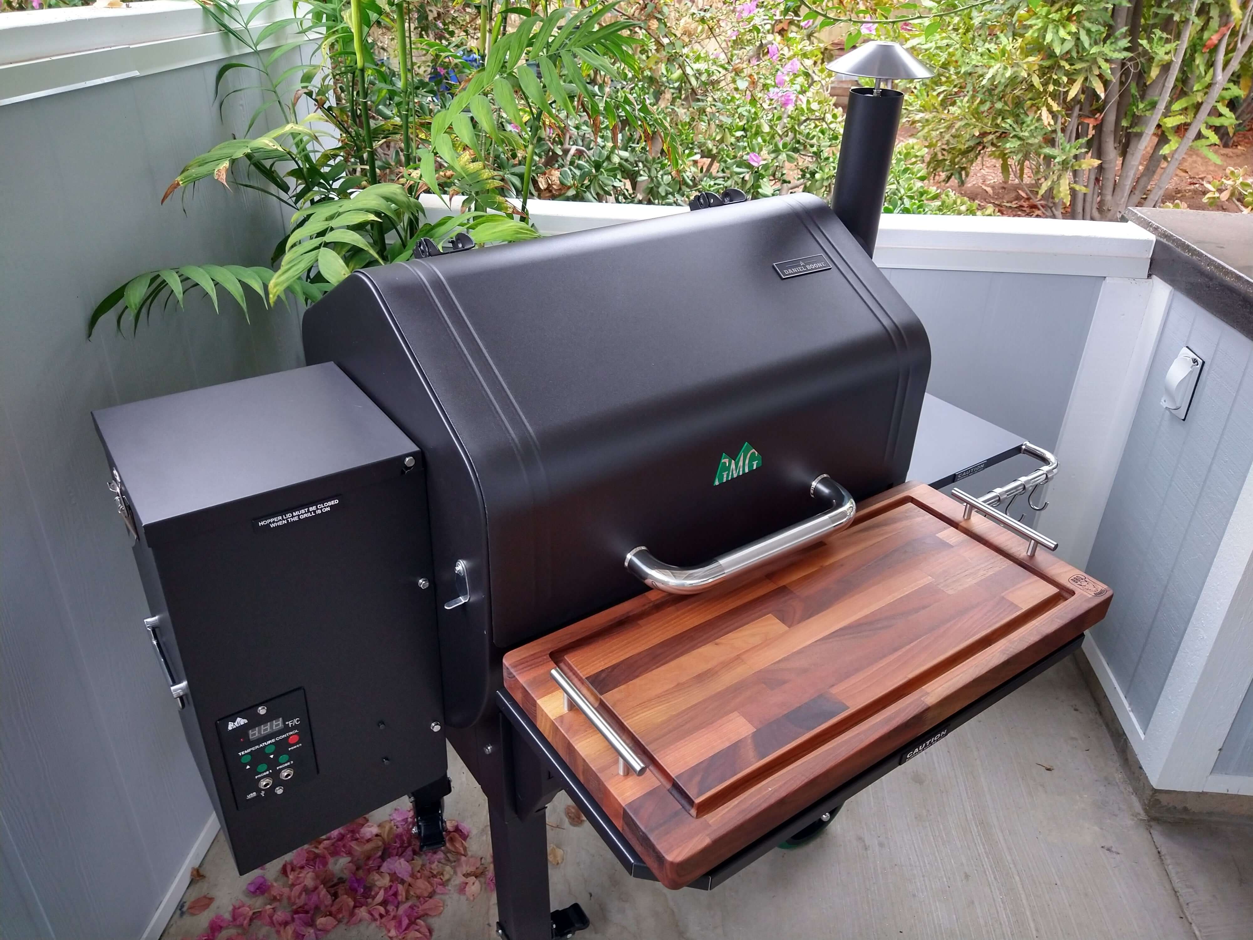 BBQ Boards®, GMG Daniel Boone/Ledge Front Board - Image 3