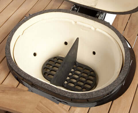 Primo Oval XL Cast Iron Firebox Divider - Image 2
